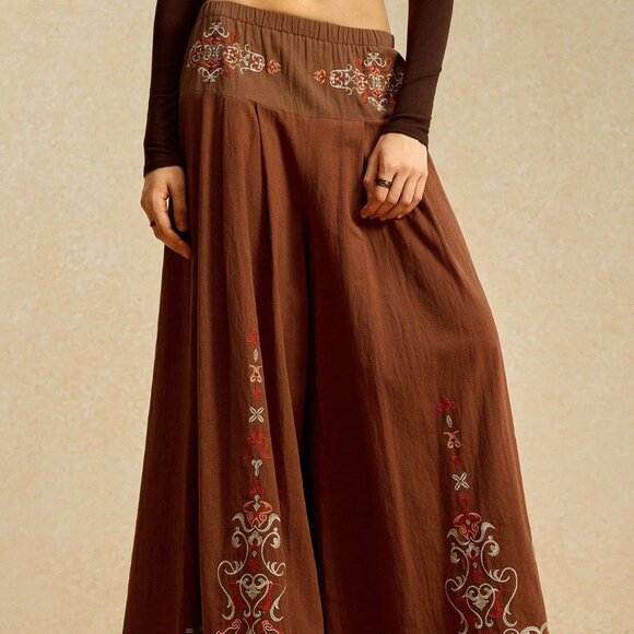 Coffee Brown Women's Patchwork Embroidered Wide Leg Pants - Picture 7 of 10